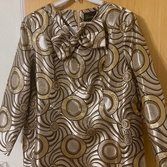 Dress - Picture 1 of 3